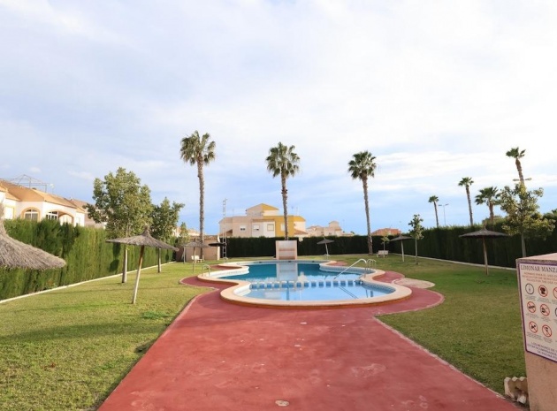 Resale - Villa - Torrevieja - altos del limonar