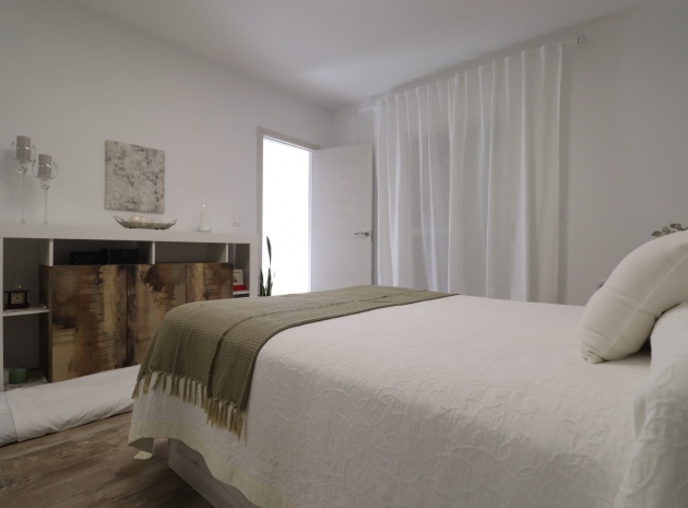 Resale - Villa - Villamartin - El Galan