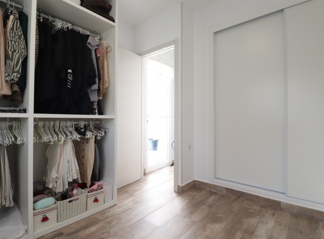 Resale - Villa - Villamartin - El Galan