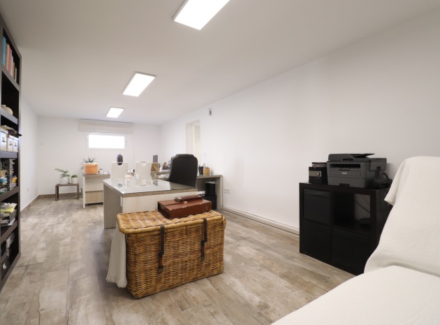 Resale - Villa - Villamartin - El Galan