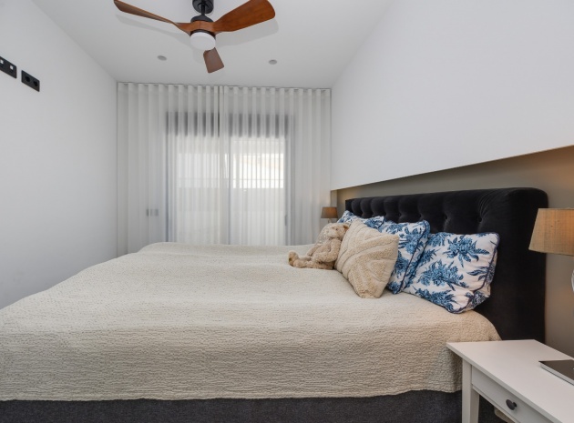 Wiederverkauf - Wohnung - Pilar de la Horadada