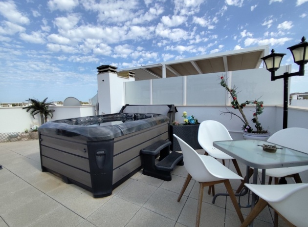 Återförsäljning - Lägenhet - San Miguel de Salinas - Capri Apartments