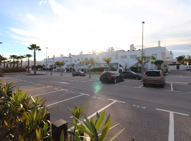 Återförsäljning - Lägenhet - San Miguel de Salinas - Capri Apartments