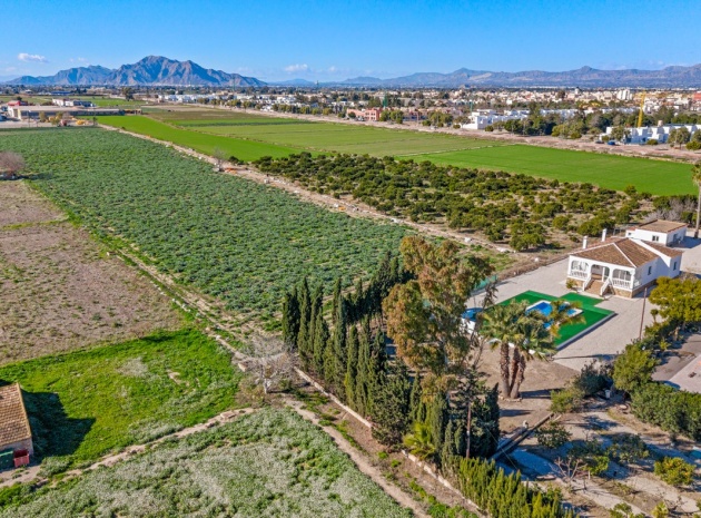 Resale - Country Property - Dolores