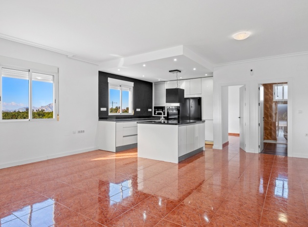 Resale - Country Property - Dolores