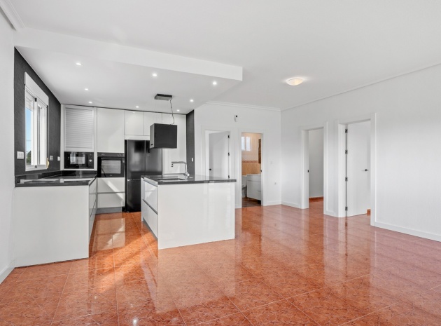 Resale - Country Property - Dolores