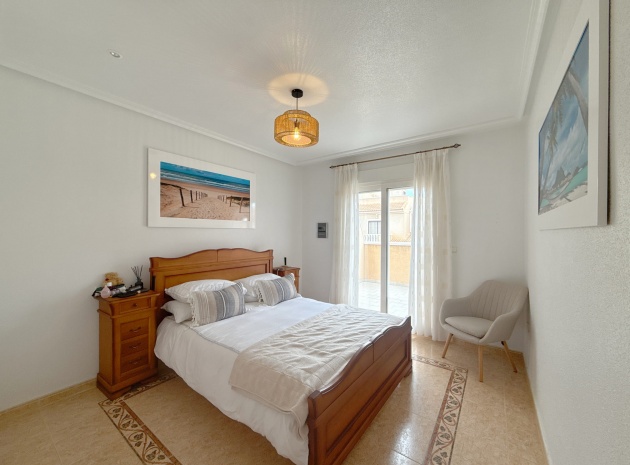 Resale - Townhouse - La Zenia