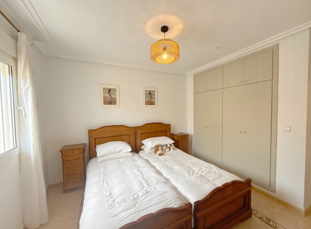 Resale - Townhouse - La Zenia