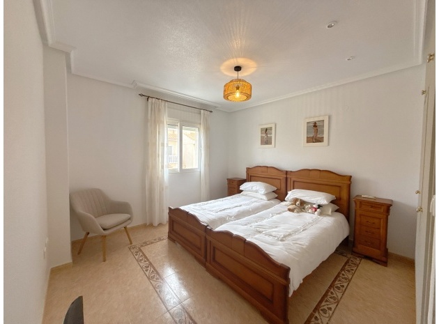 Resale - Townhouse - La Zenia