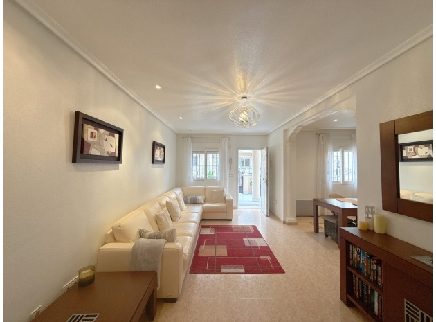 Resale - Townhouse - La Zenia