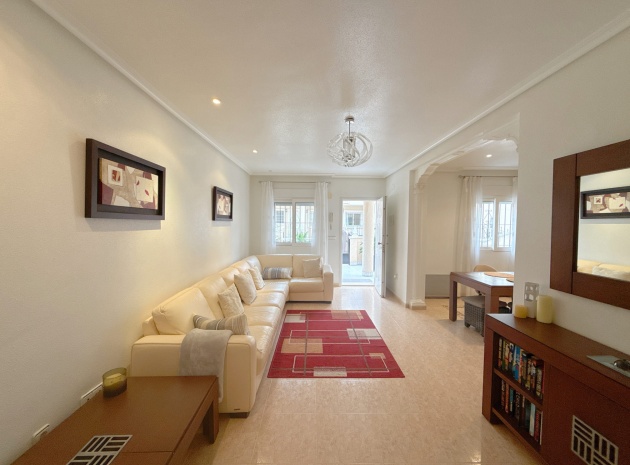 Resale - Townhouse - La Zenia