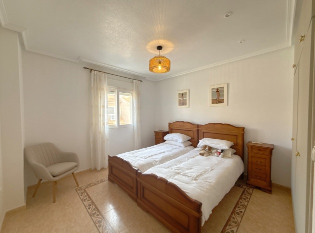 Resale - Townhouse - La Zenia