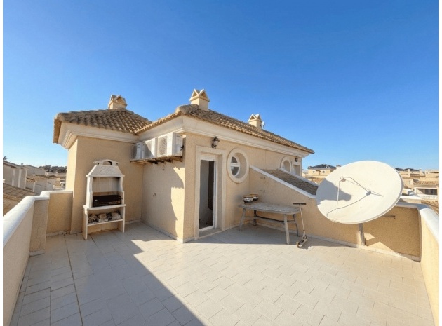 Resale - Townhouse - La Zenia