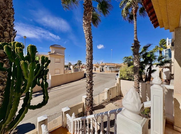 Återförsäljning - Villa - Villamartin - monte golf