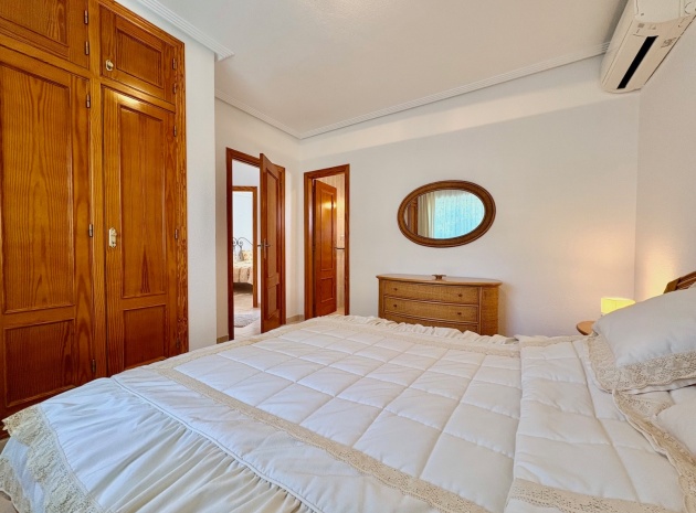 Återförsäljning - Villa - Villamartin - monte golf