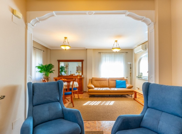 Resale - Villa - Cabo Roig - la regia