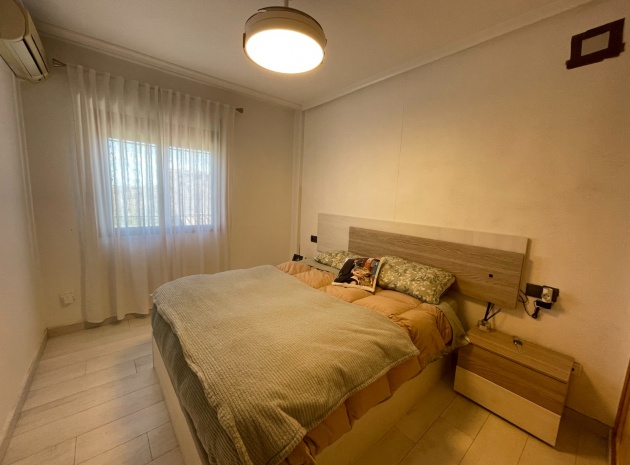 Wederverkoop - Bungalow - Daya Vieja