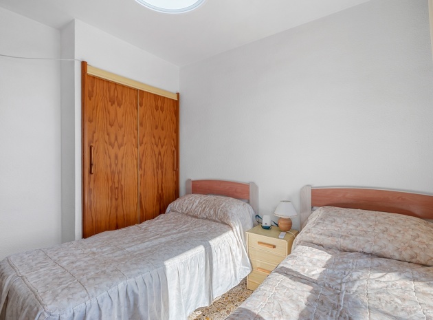 Revente - Appartement - Arenales del Sol - Segunda linea playa