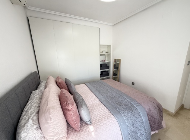 Återförsäljning - Villa - Villamartin - Los Dolses