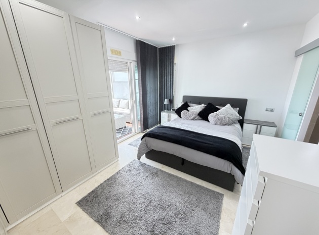 Återförsäljning - Villa - Villamartin - Los Dolses