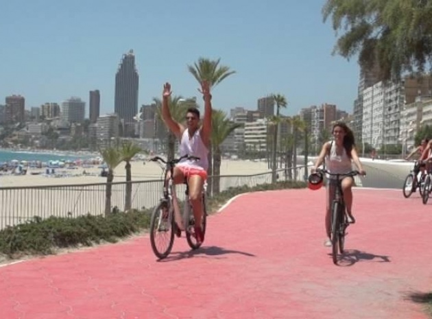 Nybyggnad - Villa - Benidorm - Urbanizaciones