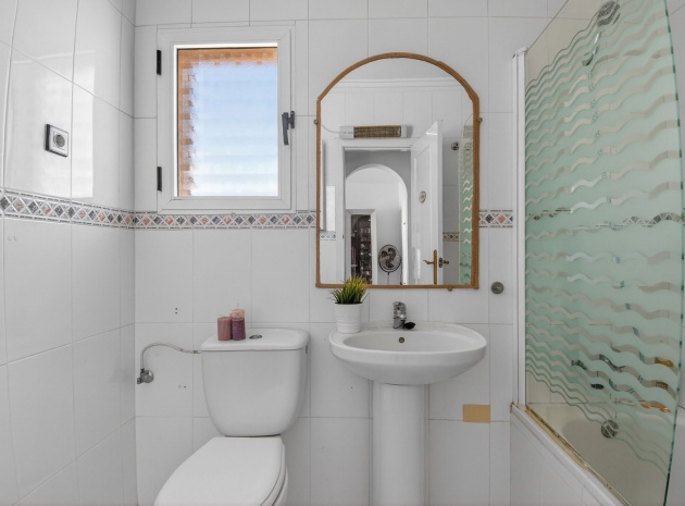 Wiederverkauf - Wohnung - Torrevieja - jardin del mar