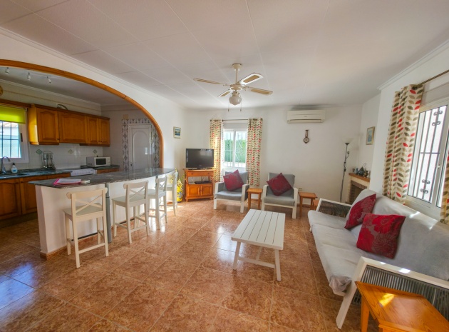 Wiederverkauf - Villa - Torrevieja - Torrevieja, San Luis
