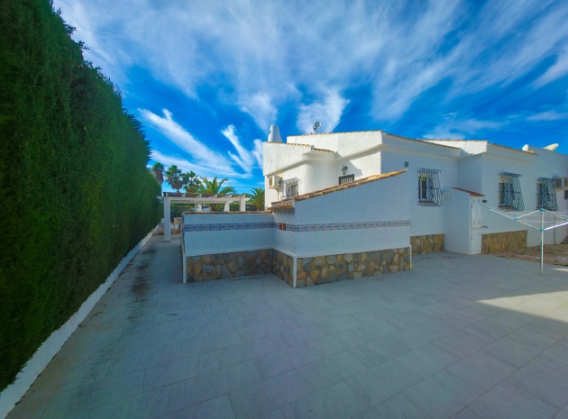 Wiederverkauf - Villa - Torrevieja - Torrevieja, San Luis