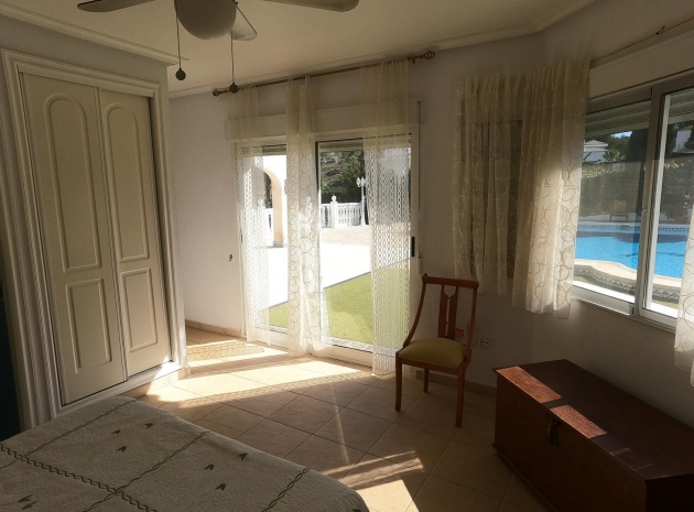 Resale - Villa - Algorfa