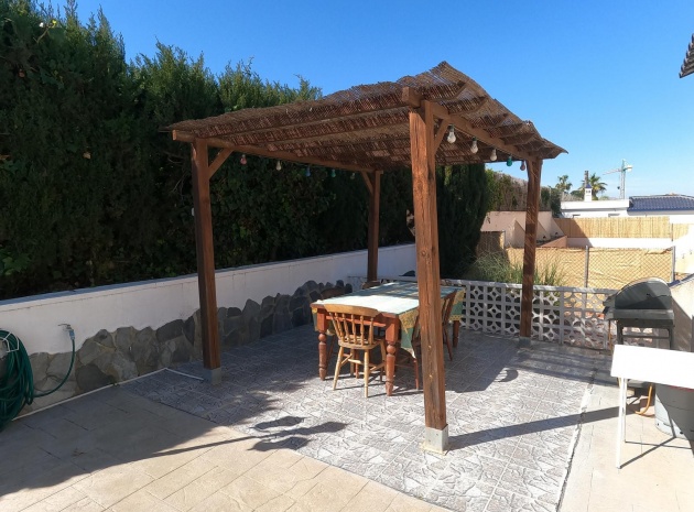 Resale - Villa - Algorfa