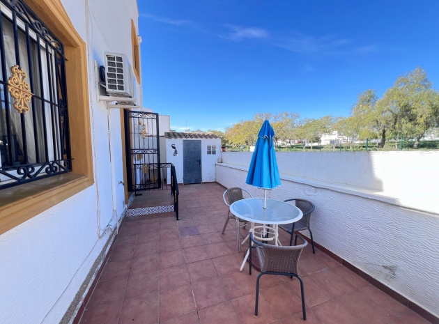 Återförsäljning - Villa - Entre Naranjo - Vistabella Golf