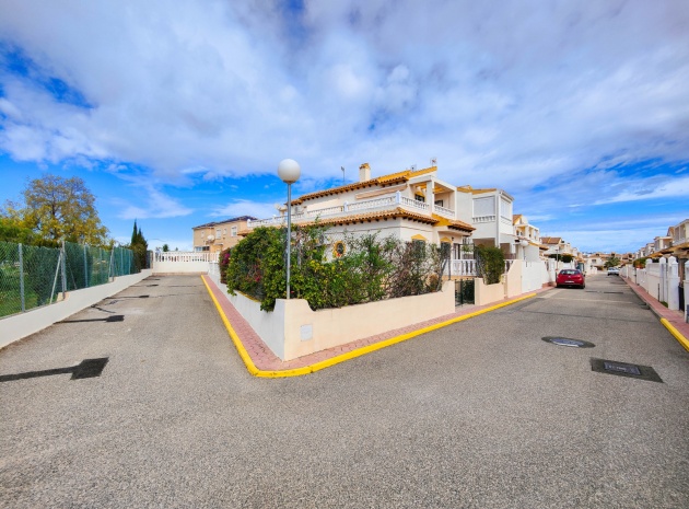 Wederverkoop - Villa - Punta Prima - los naranjos