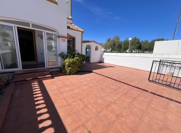 Resale - Villa - Los Montesinos - entre naranjos