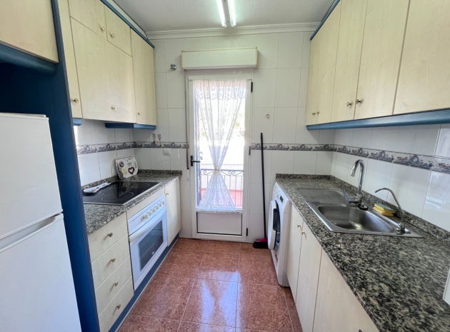Resale - Villa - Los Montesinos - entre naranjos