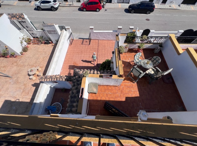 Resale - Villa - Los Montesinos - entre naranjos