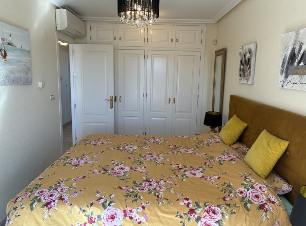 Resale - Apartment - Villamartin - Los Dolses