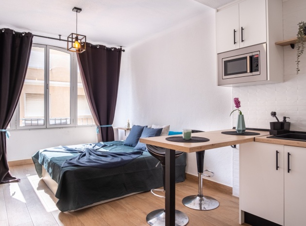 Wederverkoop - Appartement - Torrevieja - Beachside Torrevieja