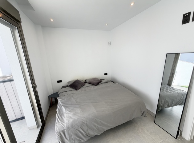 Resale - Villa - Villamartin - El Galan