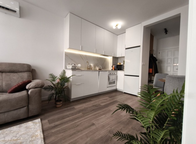 Resale - Apartment - Torrevieja - Beachside Torrevieja