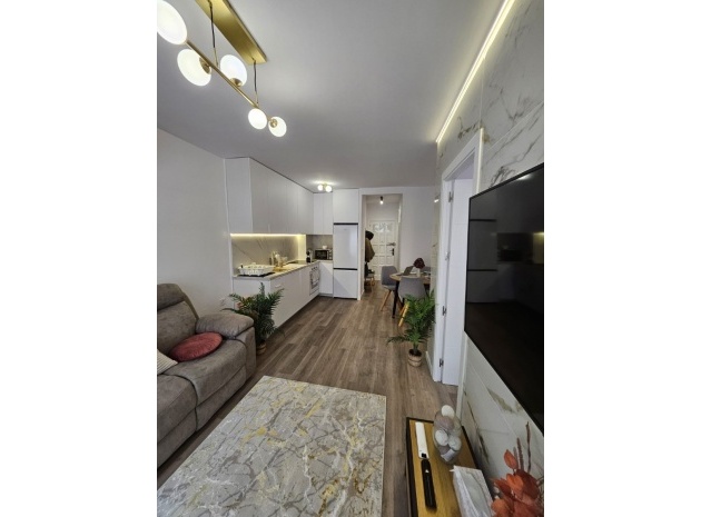 Resale - Apartment - Torrevieja - Beachside Torrevieja