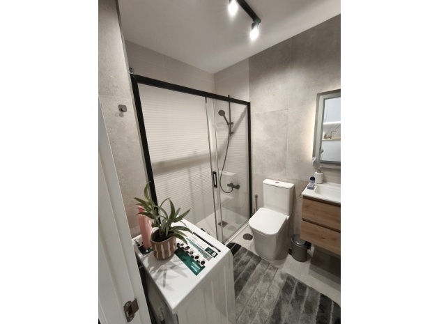 Resale - Apartment - Torrevieja - Beachside Torrevieja