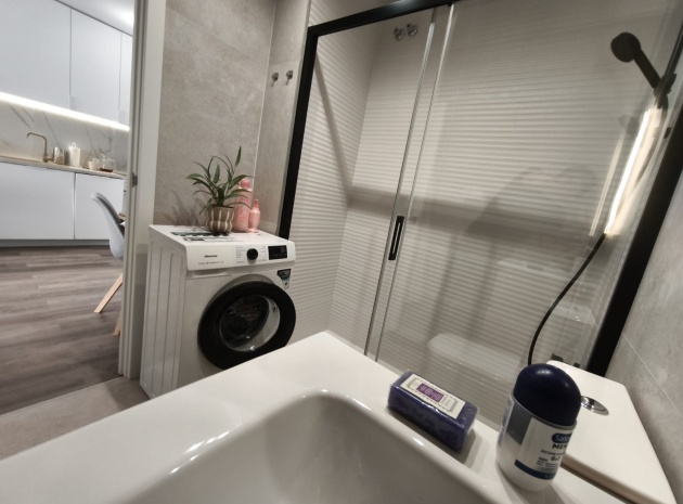 Resale - Apartment - Torrevieja - Beachside Torrevieja