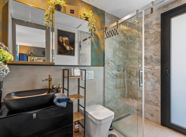 Återförsäljning - Lägenhet - Villamartin