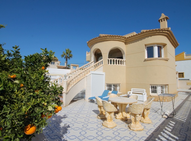 Wiederverkauf - Villa - Villamartin