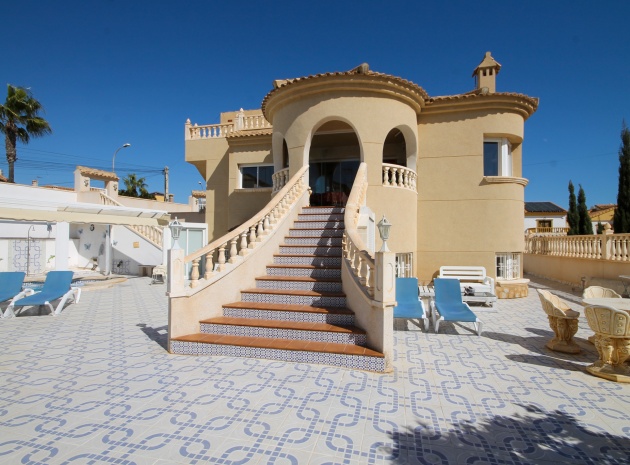 Wiederverkauf - Villa - Villamartin