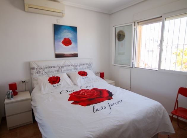 Wiederverkauf - Villa - Villamartin