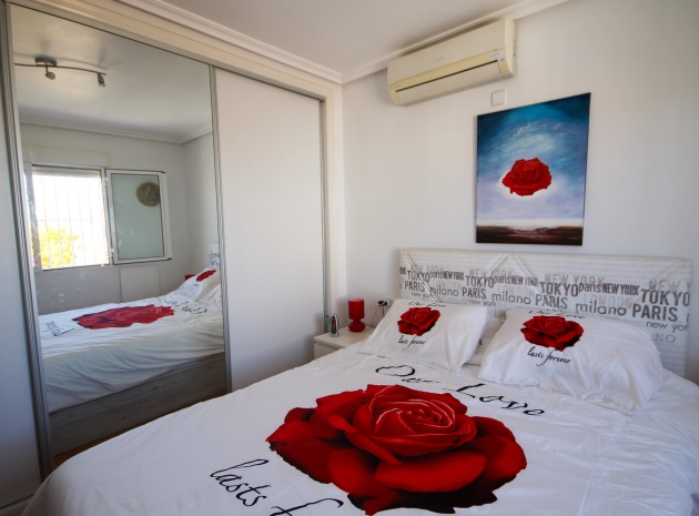 Wiederverkauf - Villa - Villamartin