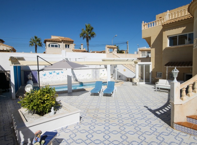 Wiederverkauf - Villa - Villamartin