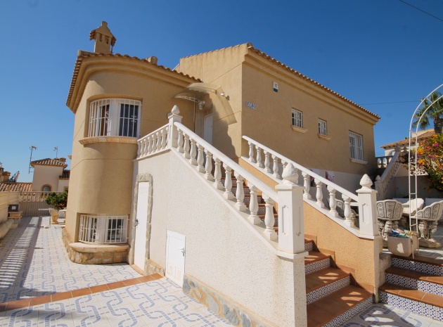 Wiederverkauf - Villa - Villamartin