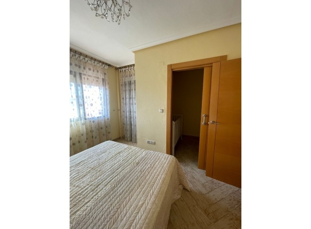 Wederverkoop - Villa - Villamartin - PAU 26